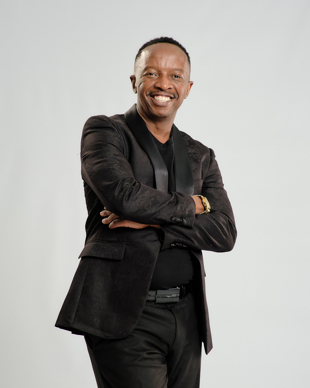 Author Robert Tloome-14